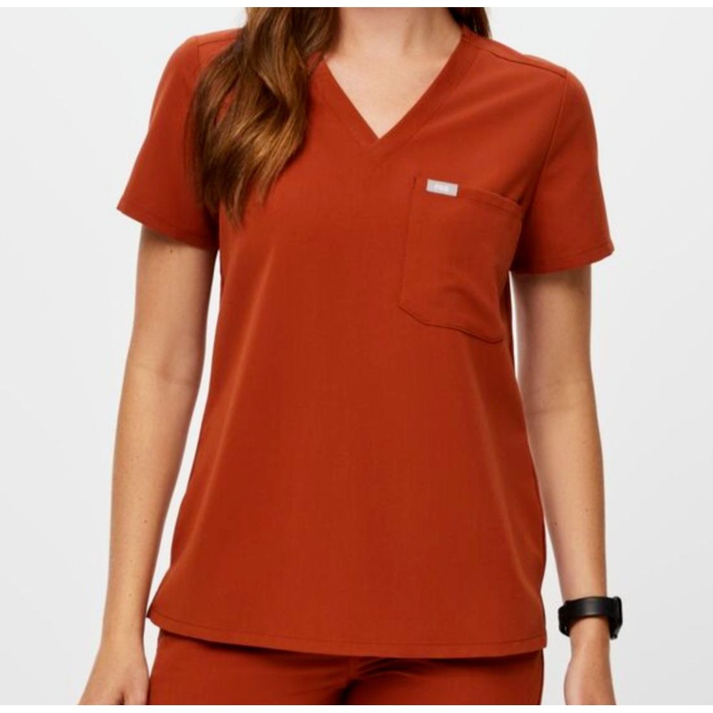 Figs Women's Short Sleeve V-Neck Top in Rust
